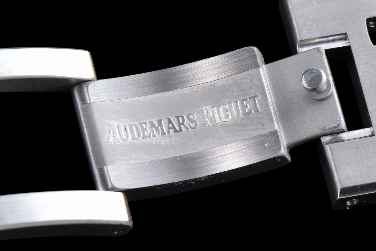 Royal Oak Chronograph 26240 41mm APSF Blue Checkered Blue Subdial SS Bracelet SH4401 V1